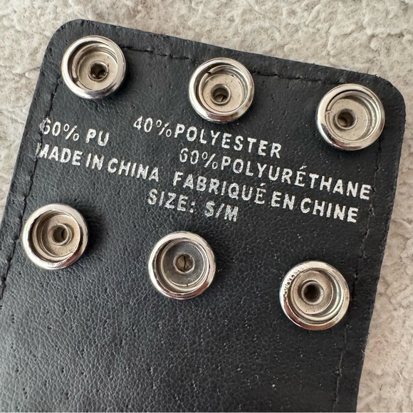 Studded elastic belt SATC-inspired Black/Silver S/M - Picture 6 of 9